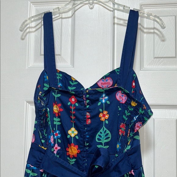 DisneyParks It’s A Small World Dress - Size X-Large - Picture 5 of 9